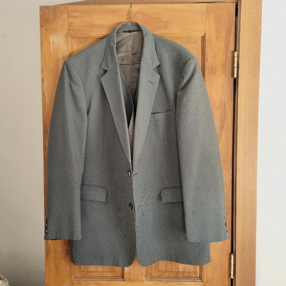 Men's Suit Jacket with Matching Vest, Size is approx. 46L - Picture 1 of 12